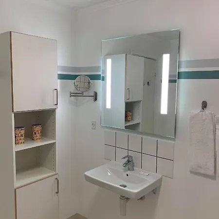 Glamsbjerghus Aparthotel *
