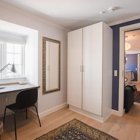 Glamsbjerghus Aparthotel 3*